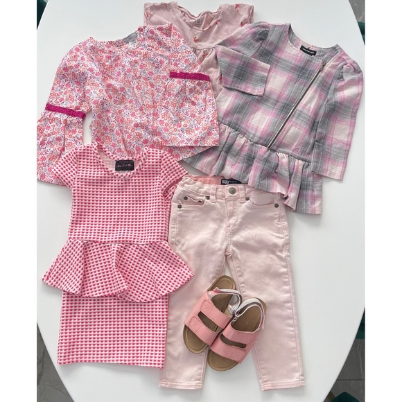 6pc Bundle Girls 4T Pink Tops Denim Leggings Dress Sandals Levi’s Calvin Klein - Picture 1 of 14